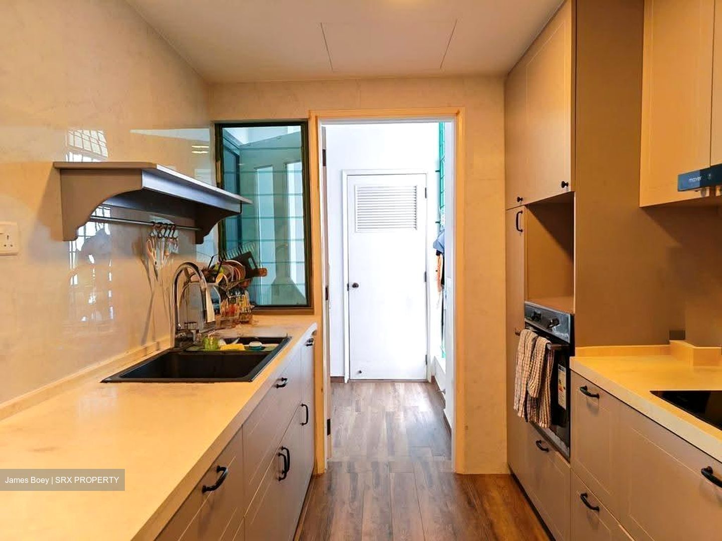 Stratford Court (D16), Condominium #615151351